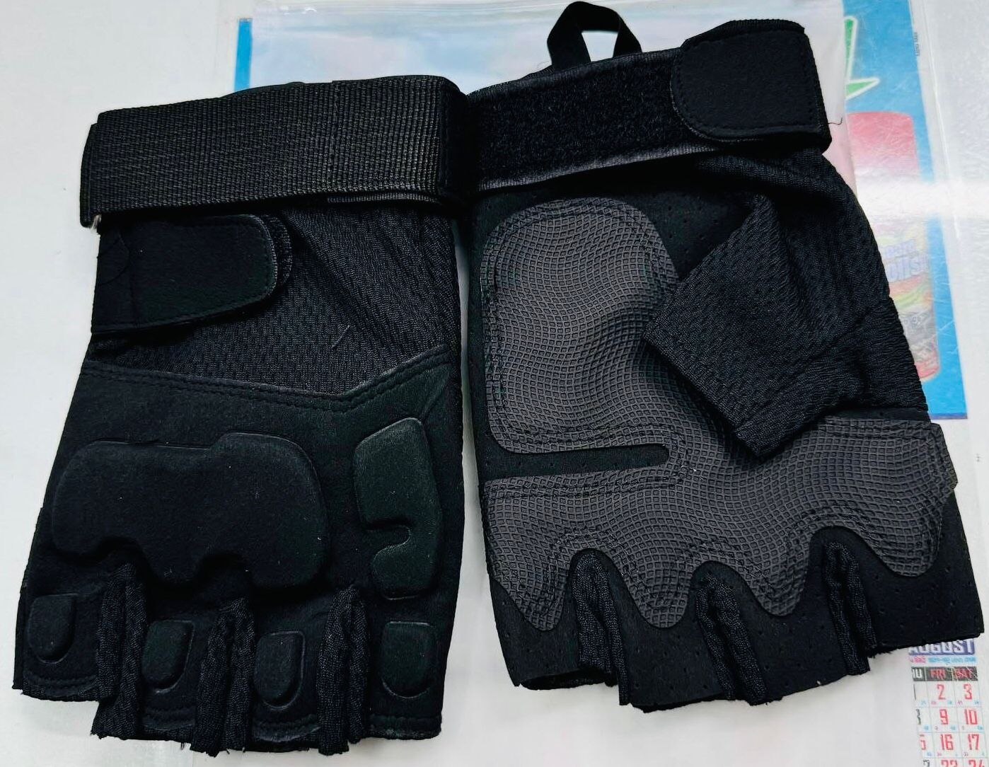 ARMY HULF GLOVES ALL SIZE AVAILABLE /L/ XL/ XXL / BIKE ACCESSORIES/ BQF ARMY HULF GLOVES ALL SIZE AVAILABLE /L/ XL/ XXL / BIKE ACCESSORIES/ BQF