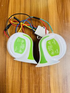 Blue Blood 18 Magic Sounds Pop Horn - Image 3